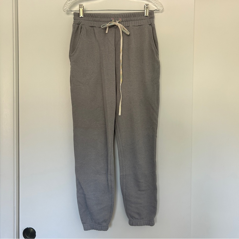 Fabletics Light Gray Sweatpants